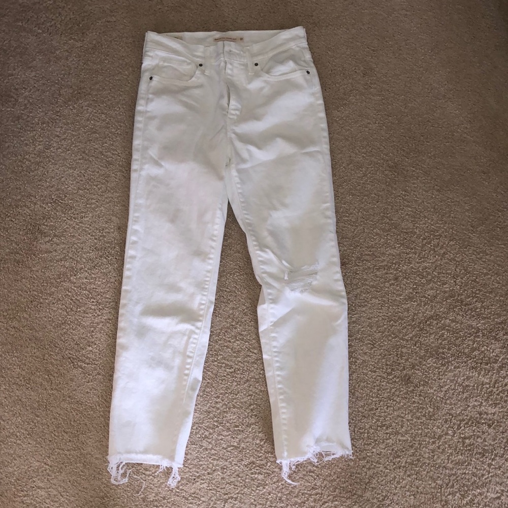 Levi white jeans